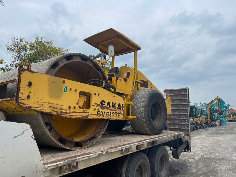 ให้เช่ารถแม็คโคร